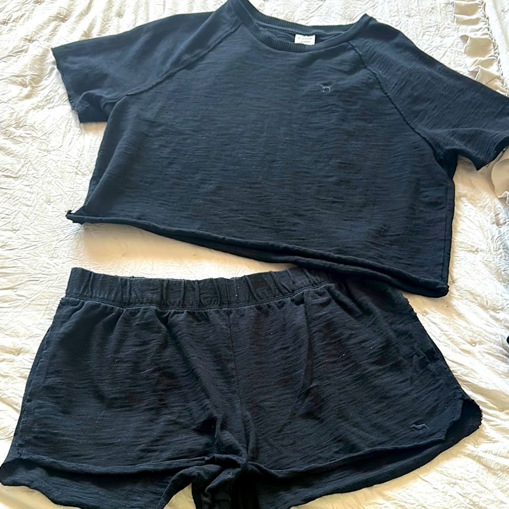 Pink short and tee set